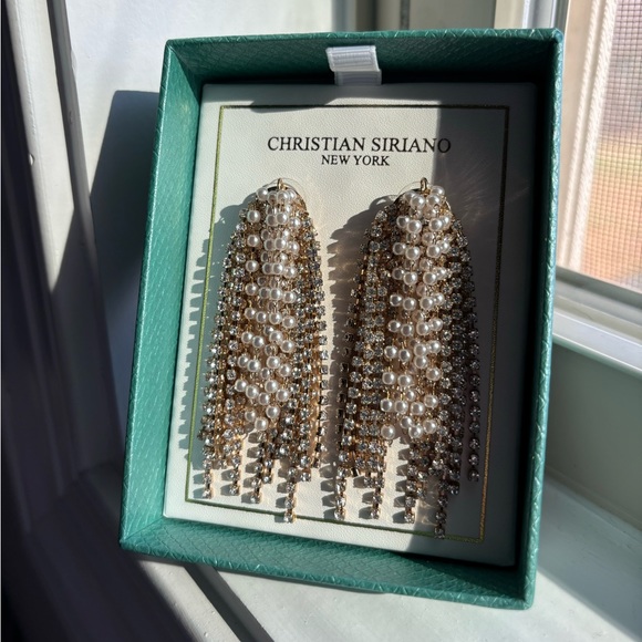 Christian Siriano gold drop earrings. - Picture 3 of 3